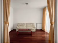 Недвижимость Трёхкомнатная квартира, Центр: 6