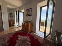 Недвижимость Двухкомнатная квартира Запад: 10