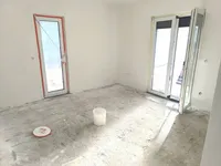 Недвижимость Новая трёхкомнатная квартира: 2