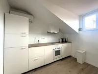 Недвижимость Трехкомнатная квартира в центре Опатии: 4