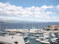 Недвижимость Трехкомнатная квартира в Центре: 1