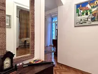 Недвижимость Трёхкомнатная квартира в центре: 19