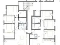 Недвижимость Четырехкомнатная квартира, Центр: 2