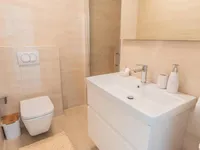 Недвижимость Многоквартирный дом в Опатии: 11