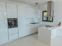 Недвижимость Многоквартирный дом в Опатии: 19