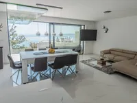 Недвижимость Многоквартирный дом в Опатии: 28