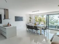 Недвижимость Многоквартирный дом в Опатии: 29