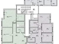 Недвижимость Трехкомнатная квартира в центре: 25