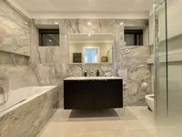 Недвижимость Четырехкомнатная квартира Центр: 19