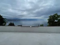 Недвижимость Трехкомнатная квартира в Центре: 12