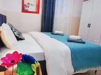 Недвижимость Двухкомнатная квартира, Центр: 7