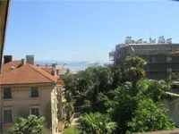 Недвижимость Четырехкомнатная квартира Центр: 1