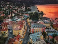 Недвижимость Квартира с садом в центре: 3