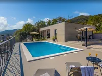 Недвижимость Дом семейный 1224 м² в Центре: 22