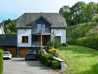 Недвижимость House 4 bedrooms for sale in Winseler: 1