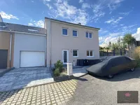 Недвижимость House 3 bedrooms for sale in Neunhausen: 1