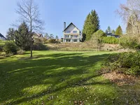 Недвижимость House 5 bedrooms for sale in Kehlen: 1