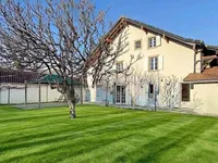 Недвижимость Single house 8.5 rooms: 1