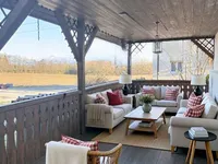 Недвижимость Single house 8.5 rooms: 9