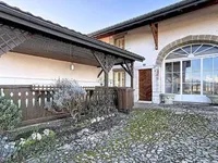 Недвижимость Single house 8.5 rooms: 10