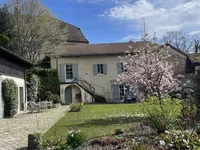 Недвижимость Single house: 1