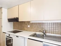 Недвижимость Apartment 4 rooms: 6