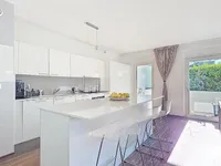 Недвижимость Apartment 5 rooms: 3