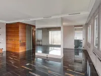 Недвижимость Apartment 5 rooms: 2