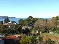 Недвижимость Дом с террасой в центре Изолы: 26