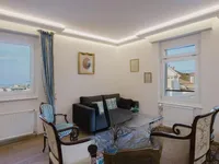 Недвижимость Apartment 5 rooms: 1