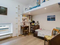 Недвижимость Apartment 5 rooms: 8