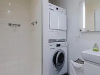 Недвижимость Apartment 5 rooms: 10