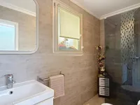 Недвижимость Single house 6 rooms: 10