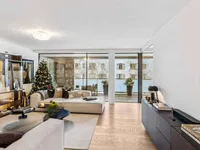 Недвижимость Apartment 4 rooms: 2