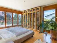 Недвижимость Bifamiliar house 6 rooms: 8