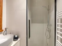 Недвижимость Apartment 4 rooms: 11