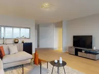 Недвижимость Apartment 5 rooms: 3