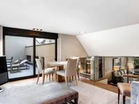 Недвижимость Attic flat 5 rooms: 5