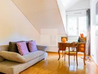 Недвижимость Attic flat 5.5 rooms: 10