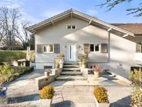 Недвижимость Single house 9 rooms: 2