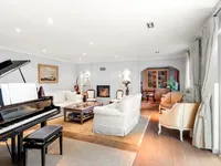 Недвижимость Single house 9 rooms: 3