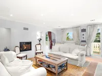 Недвижимость Single house 9 rooms: 4