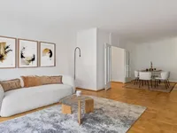 Недвижимость Apartment 4 rooms: 1