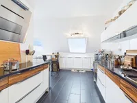 Недвижимость Attic flat 5 rooms: 6