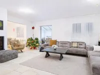 Недвижимость Single house: 1