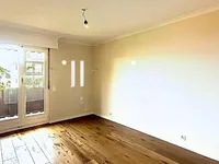 Недвижимость Apartment 5 rooms: 6