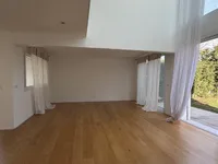 Недвижимость Single house: 1