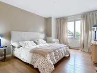 Недвижимость Apartment 9 rooms: 5