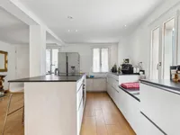 Недвижимость Villa 8 rooms: 3