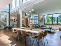 Недвижимость Apartment 6 rooms: 2